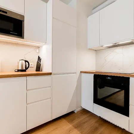 Posnania Chic With Garden By Bookinghost Apartment *